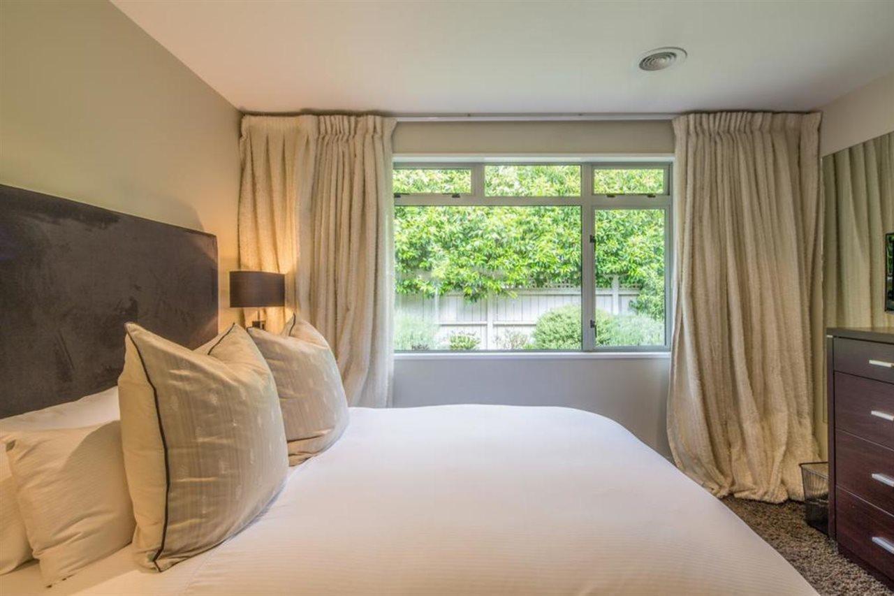 Riverview Retreat Holiday Home By Majordomo Queenstown Dış mekan fotoğraf