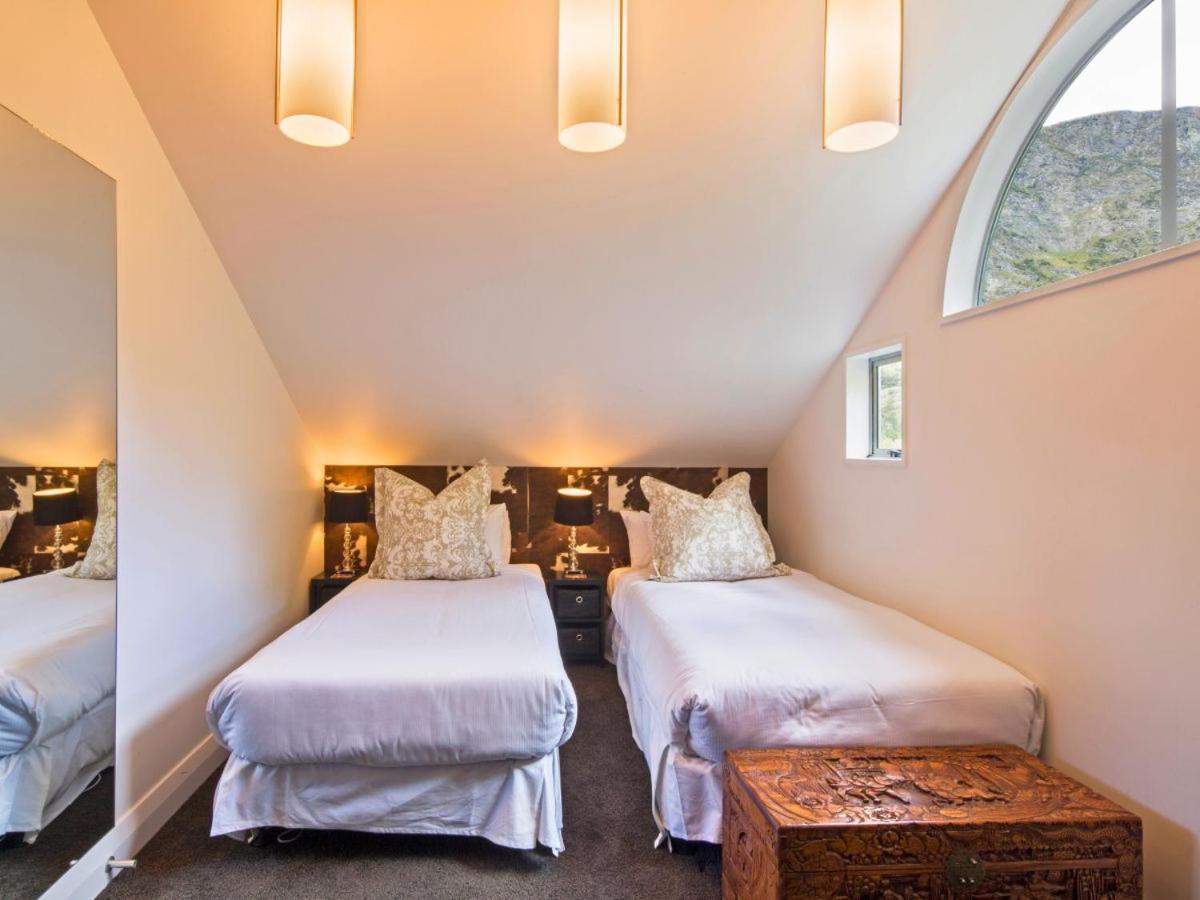Riverview Retreat Holiday Home By Majordomo Queenstown Dış mekan fotoğraf