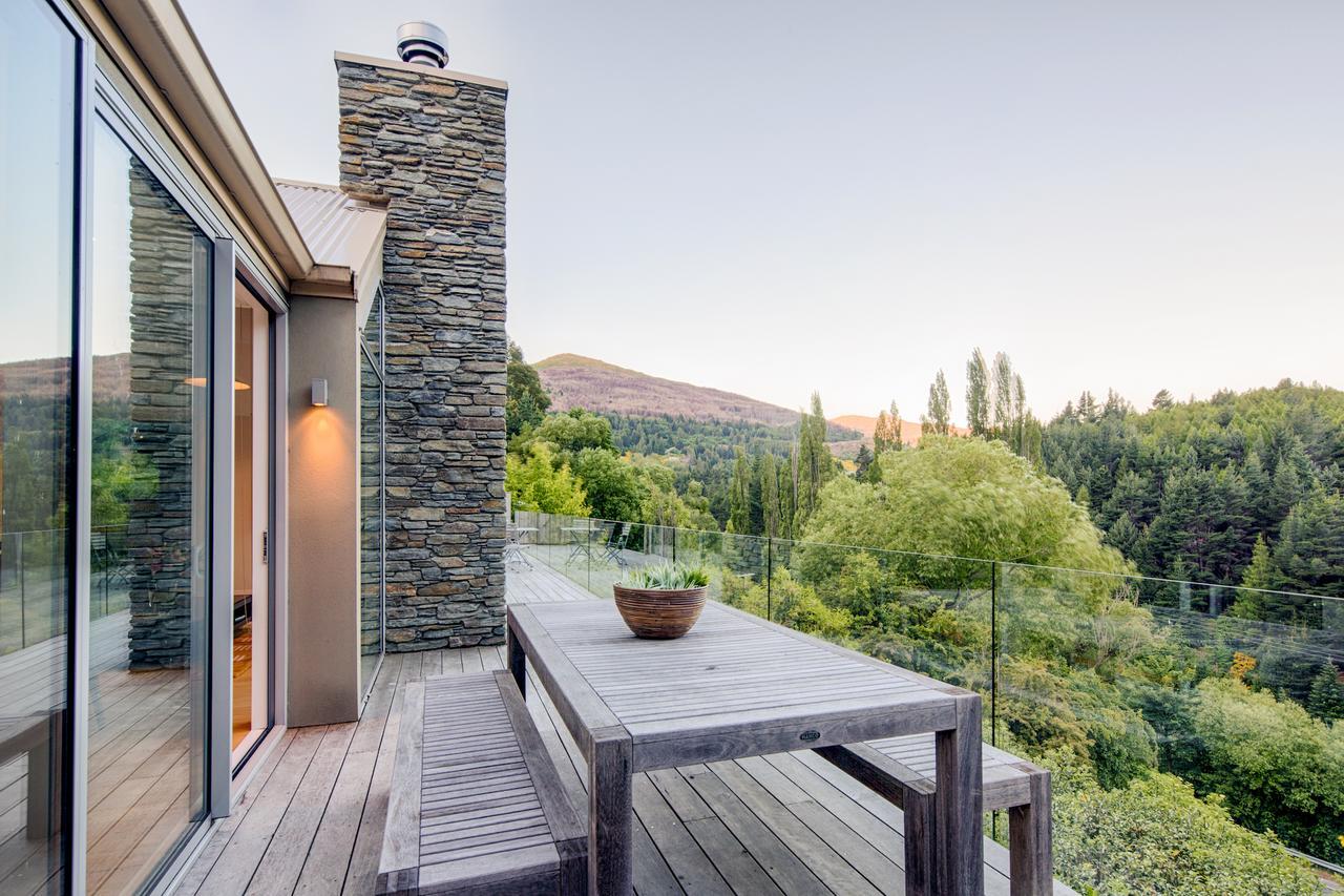 Riverview Retreat Holiday Home By Majordomo Queenstown Oda fotoğraf