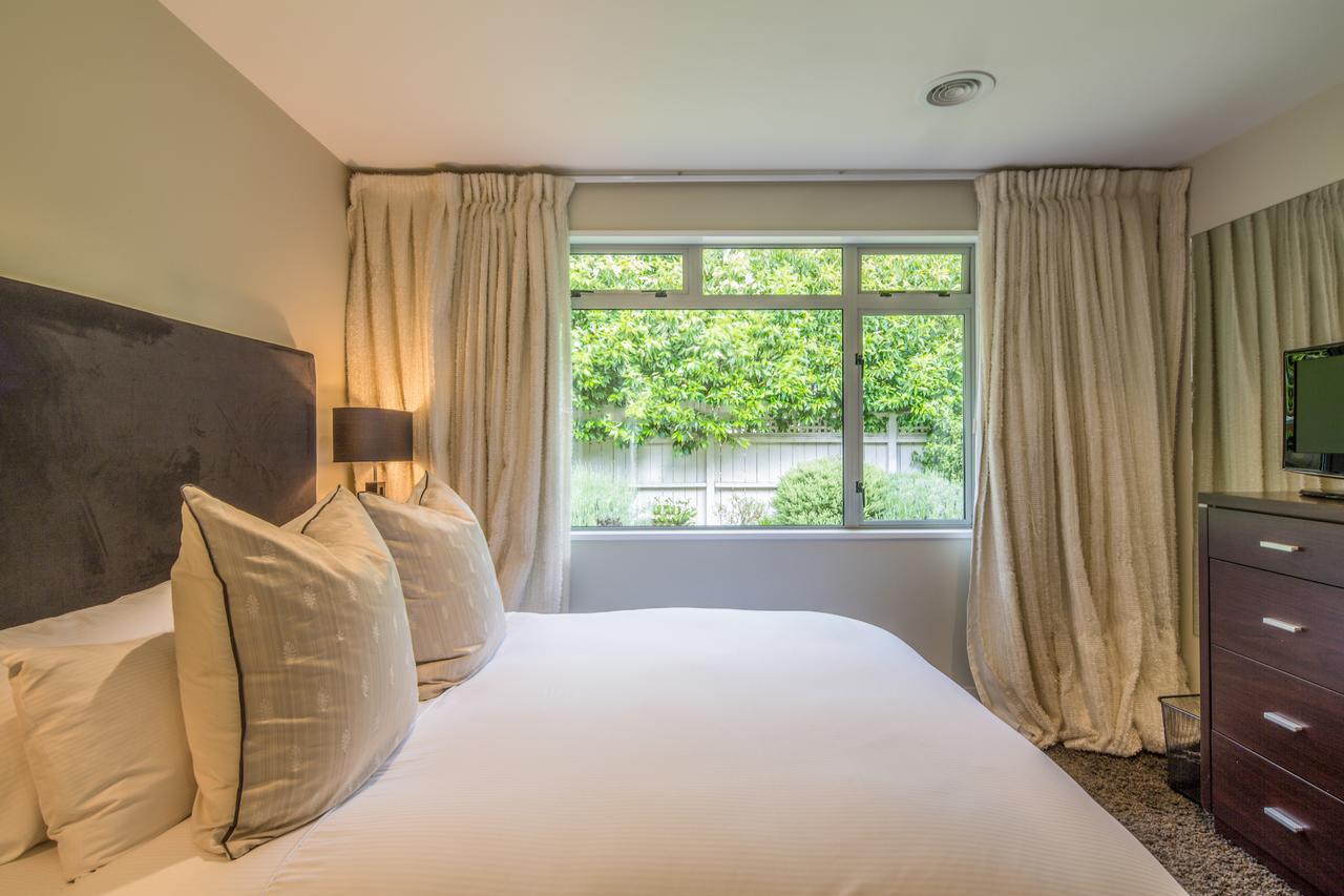 Riverview Retreat Holiday Home By Majordomo Queenstown Oda fotoğraf